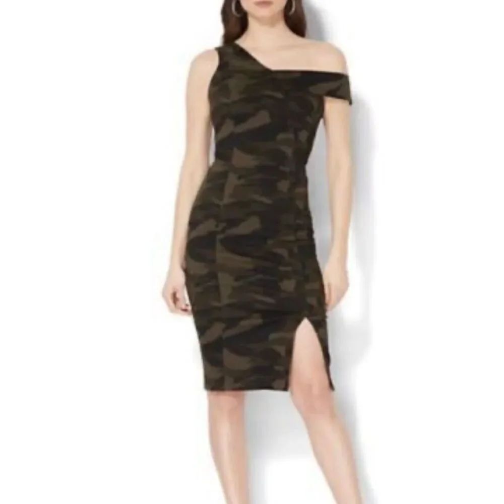 New York & Company Camo off shoulder knee slit dress M